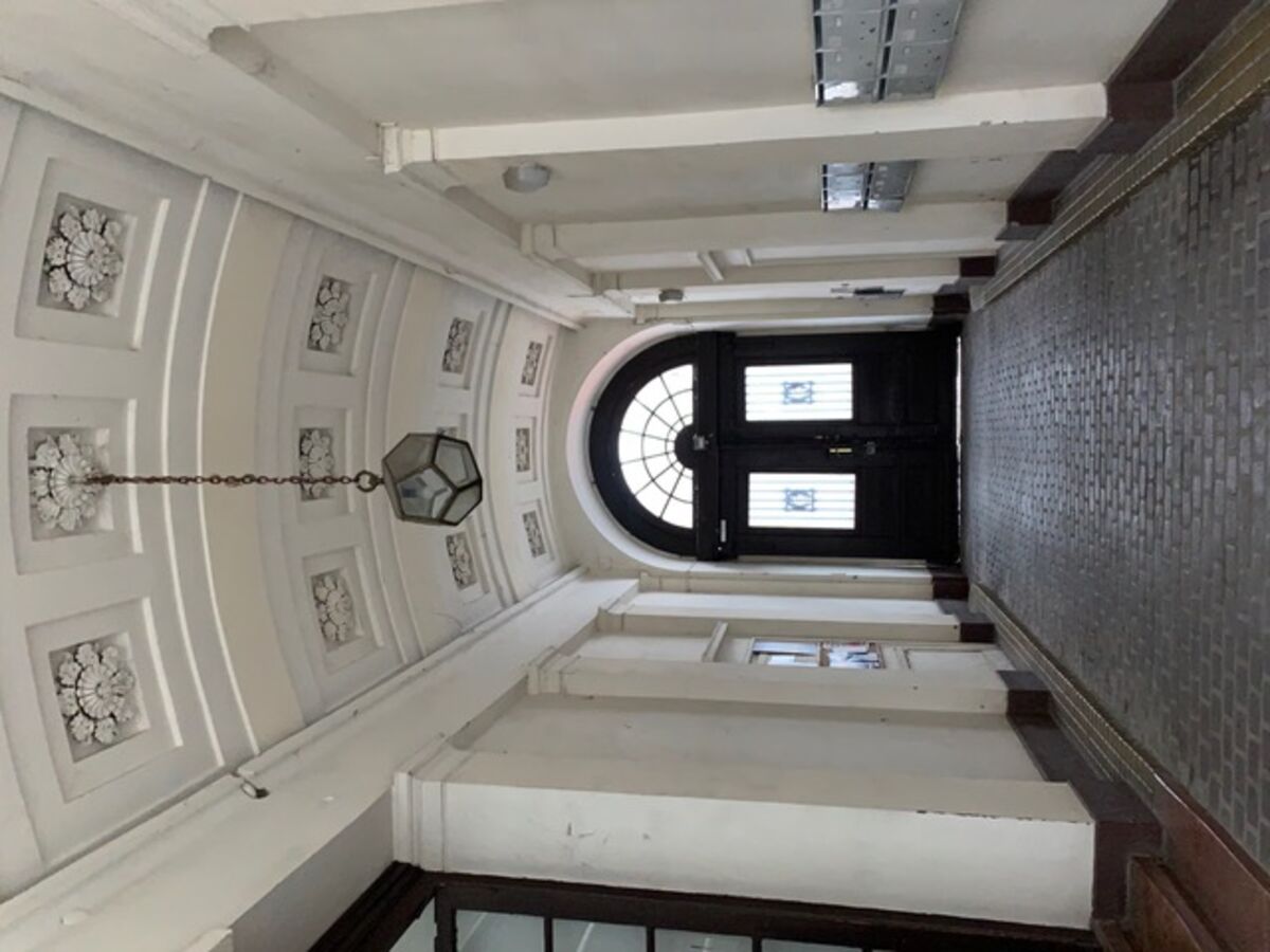 District V heritage entrance hall